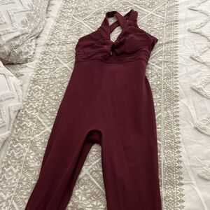 Fabletics Burgundy // XS